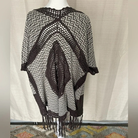 COPY - Women's Blu Pepper Knit Cardigan Sweater - Sz. S - Picture 4 of 5